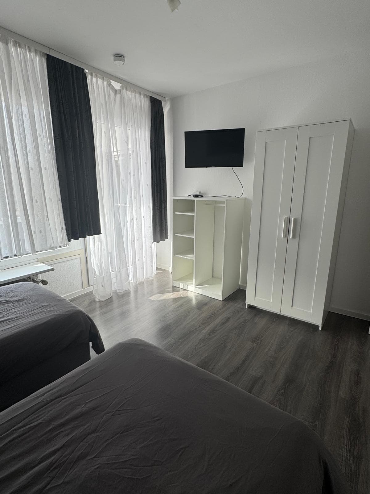Apartmán 4 — Zařízené apartmány v Hannoveru, Groß-Buchholz — 6